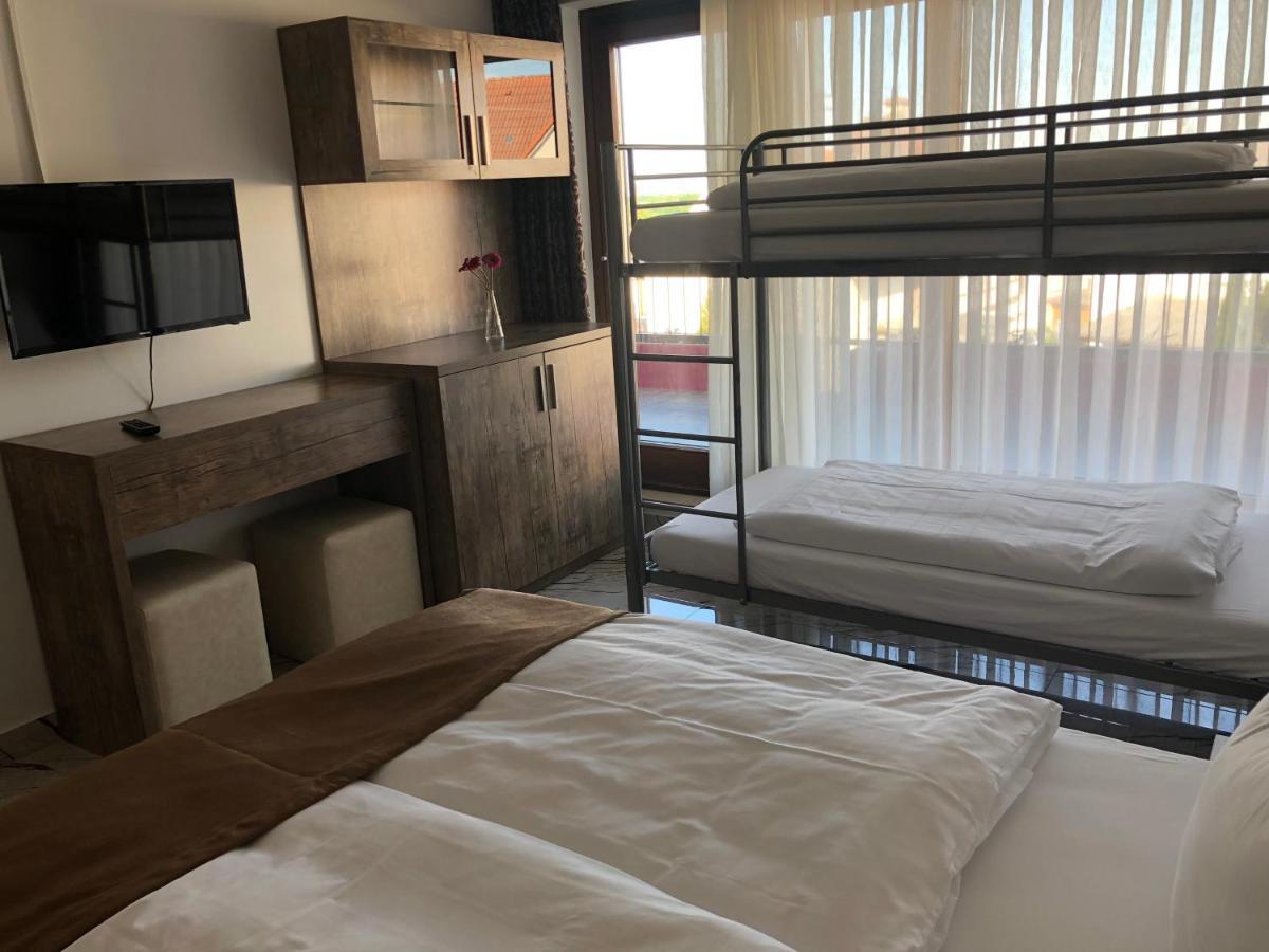 Ec Hotel Elchingen Zewnętrze zdjęcie